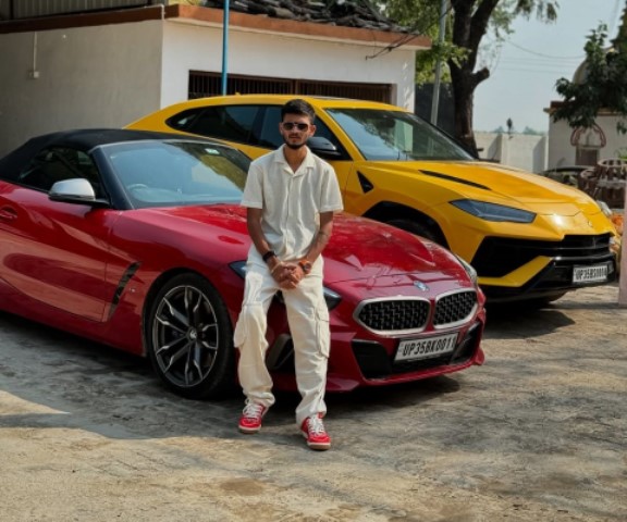 Anurag Dwivedi Net Worth